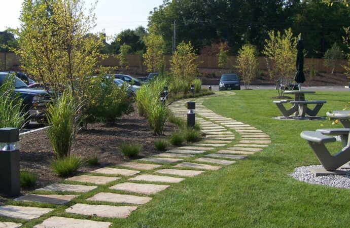 Commercial Landscaping-Sugar Land TX Landscape Designs & Outdoor Living Areas-We offer Landscape Design, Outdoor Patios & Pergolas, Outdoor Living Spaces, Stonescapes, Residential & Commercial Landscaping, Irrigation Installation & Repairs, Drainage Systems, Landscape Lighting, Outdoor Living Spaces, Tree Service, Lawn Service, and more.